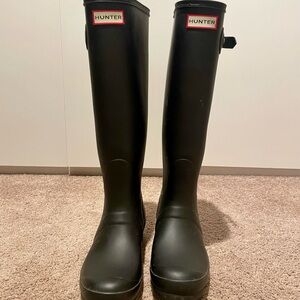 Hunter Classic Black Rain Boots